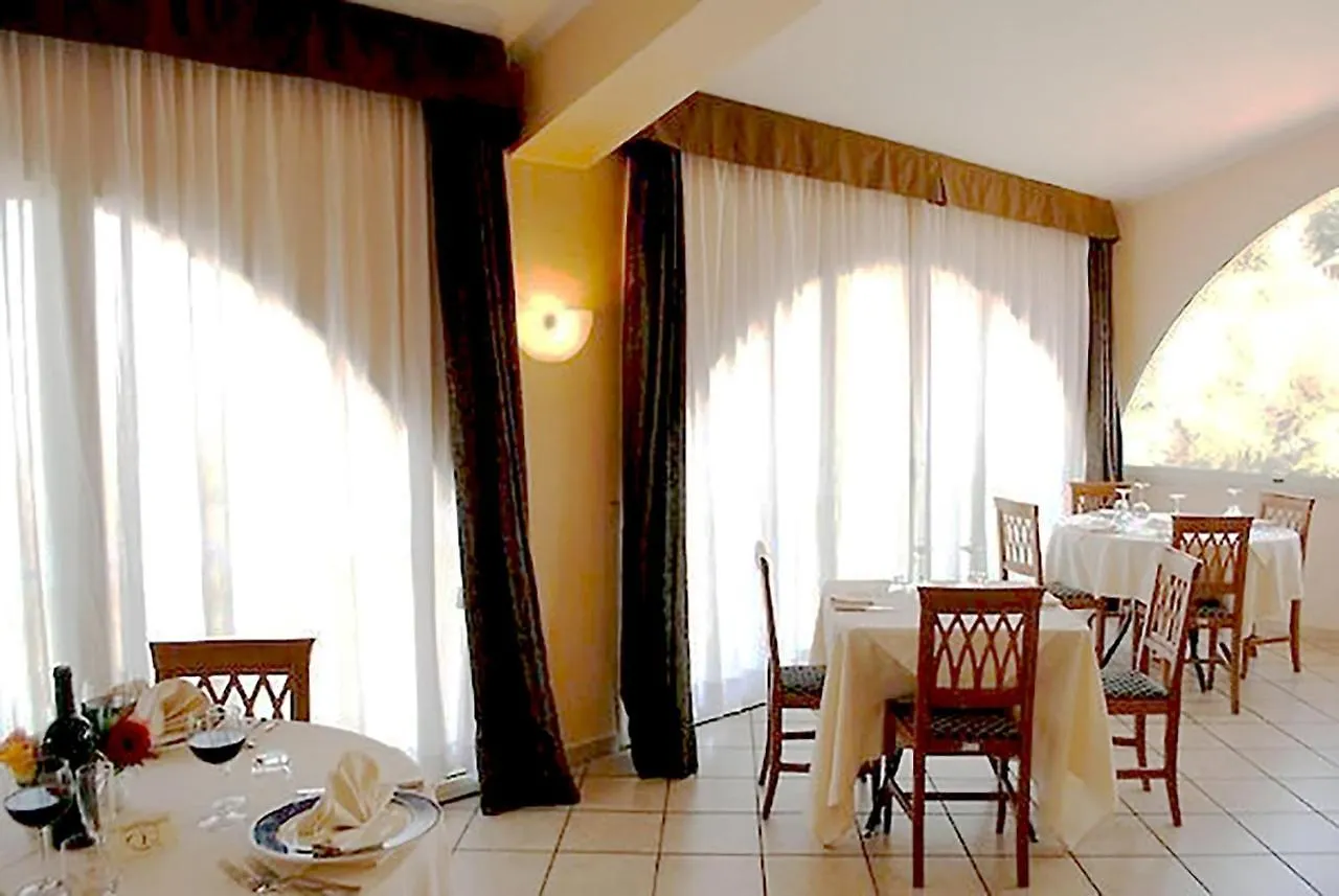 Toscana Wellness Resort Arcidosso 4*,